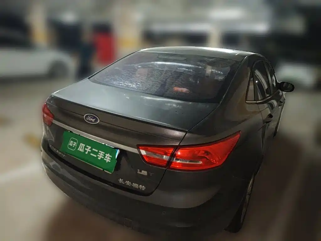 Ford Escort — миниатюра 6