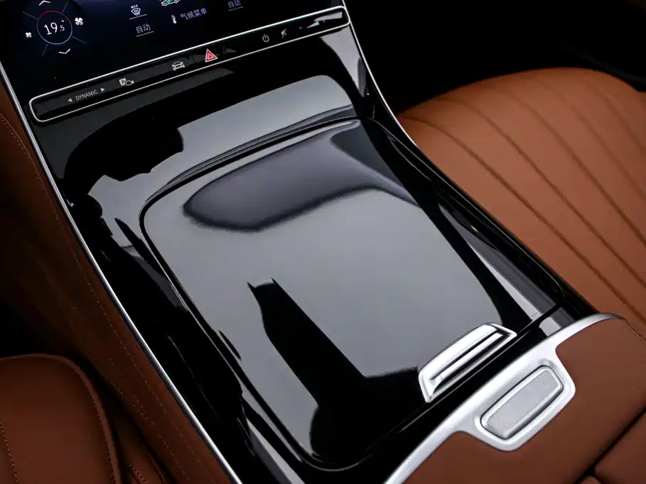 Mercedes-Benz S-Class — миниатюра 10