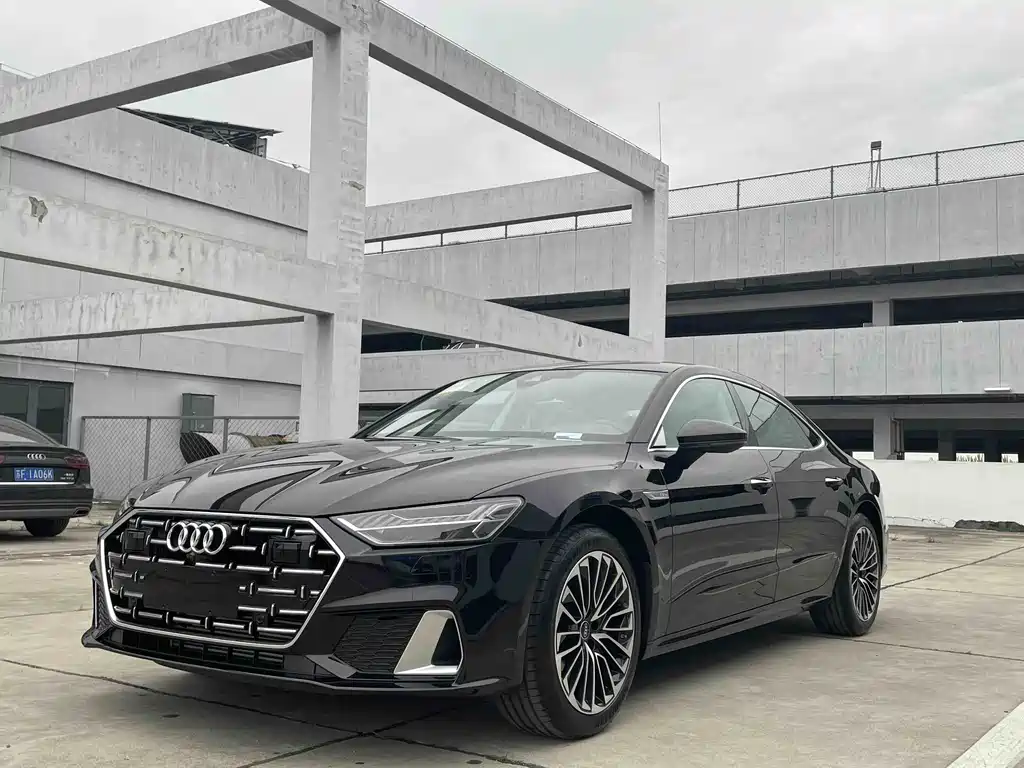 Audi A7L 2026
