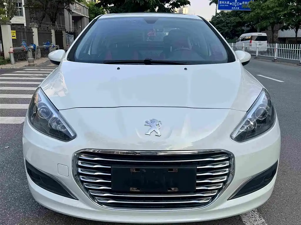 Peugeot 308 — миниатюра 15
