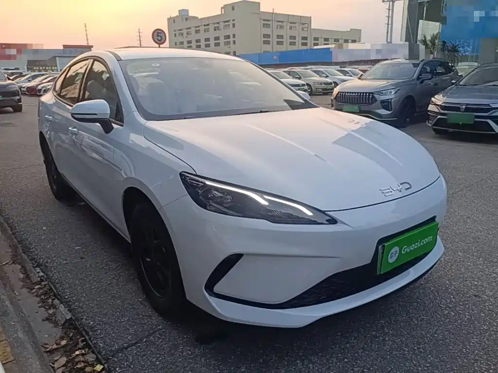BYD Seal 05 DM-i — миниатюра 4