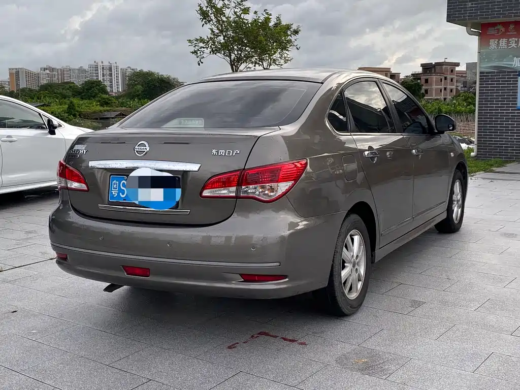 Nissan Sylphy — миниатюра 8