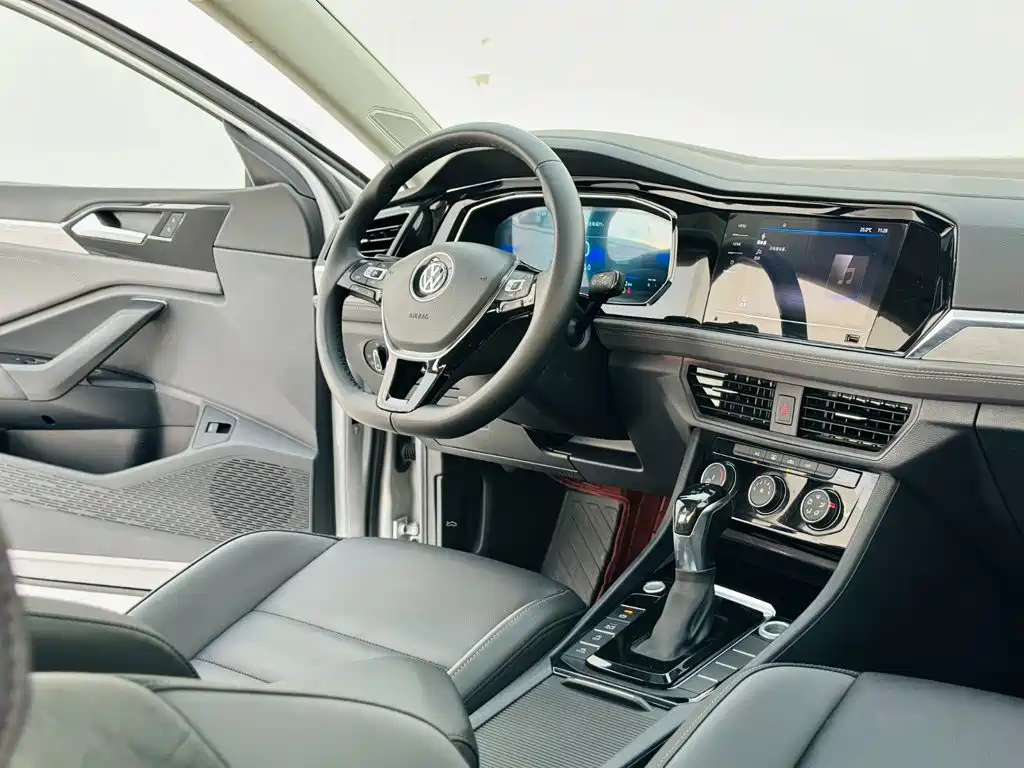 Volkswagen Sagitar — миниатюра 16