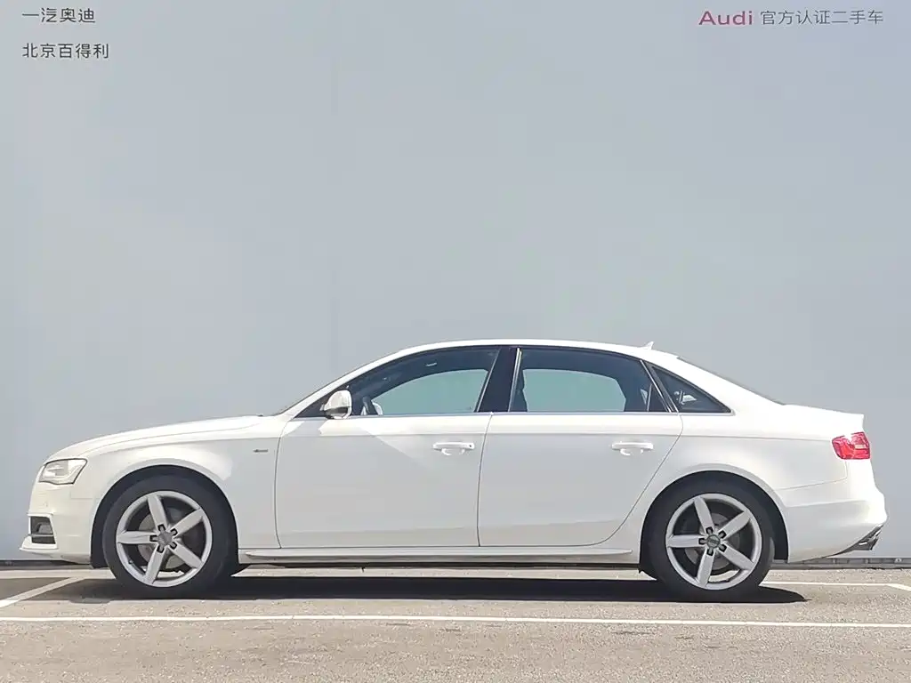 Audi A4L — миниатюра 12