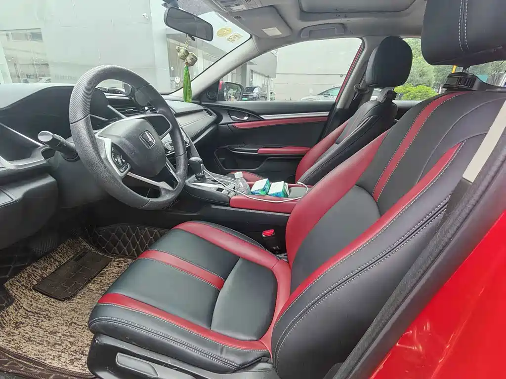 Honda Civic — миниатюра 5