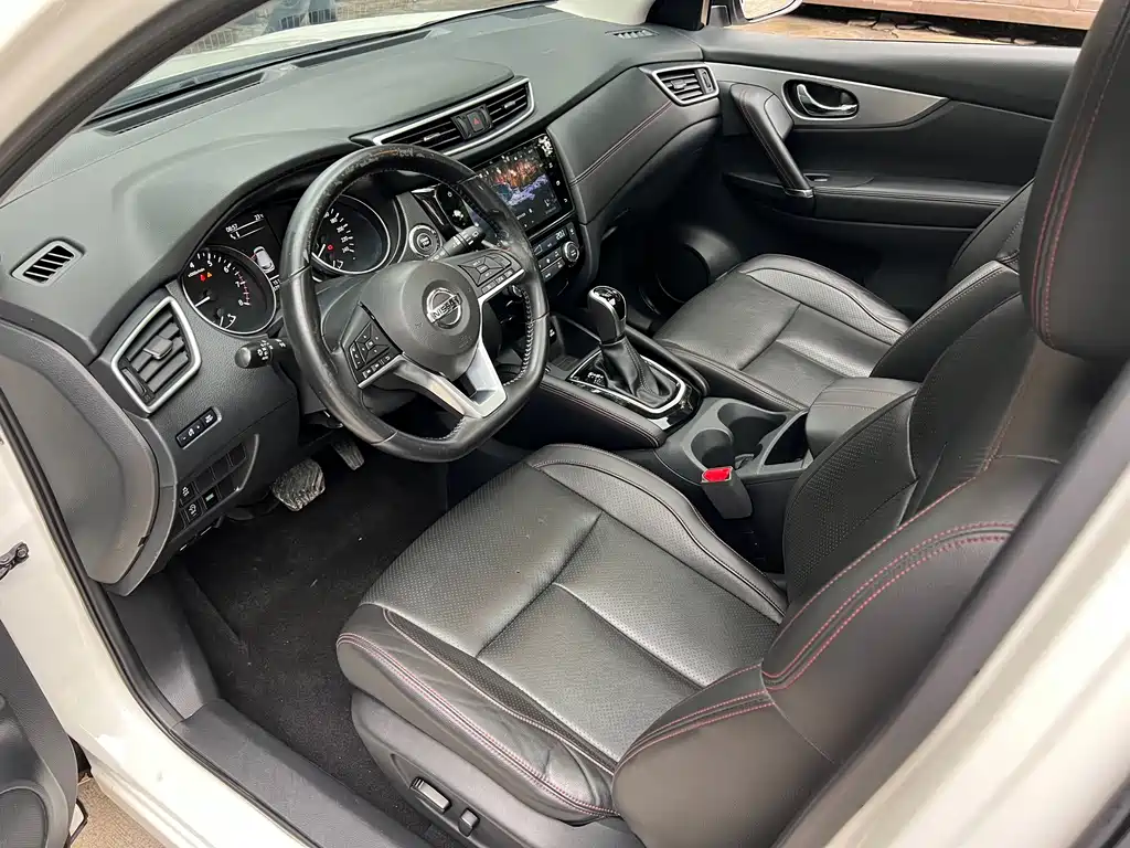 Nissan Qashqai — миниатюра 8