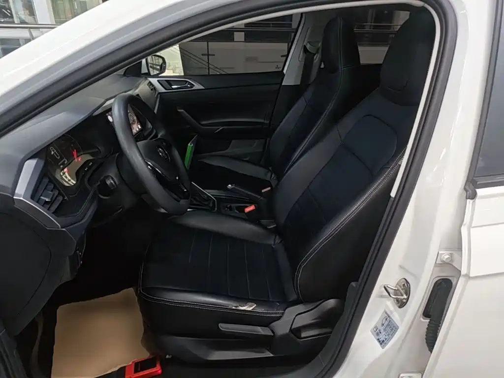 Volkswagen Polo — миниатюра 15