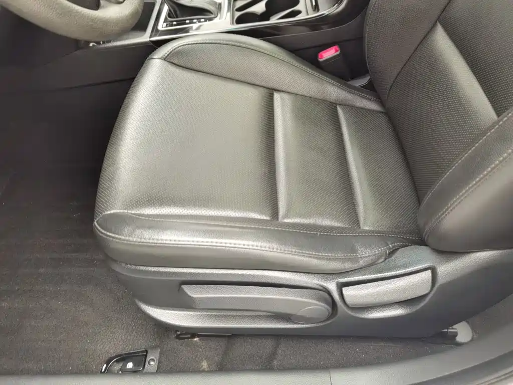 Hyundai Mistra — миниатюра 20