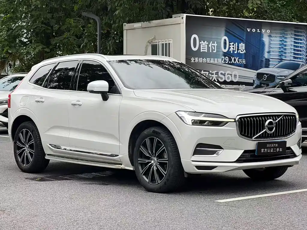 Volvo XC60 2021 T5 Luxury