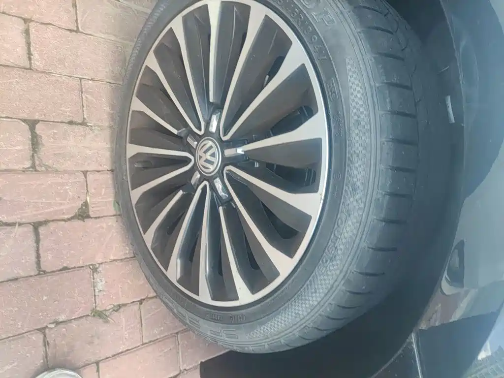 Volkswagen Passat — миниатюра 24