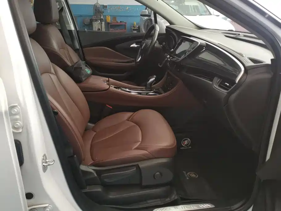 Buick Envision Plus — миниатюра 8