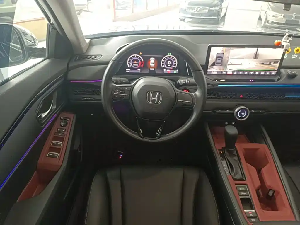Honda Accord — миниатюра 11