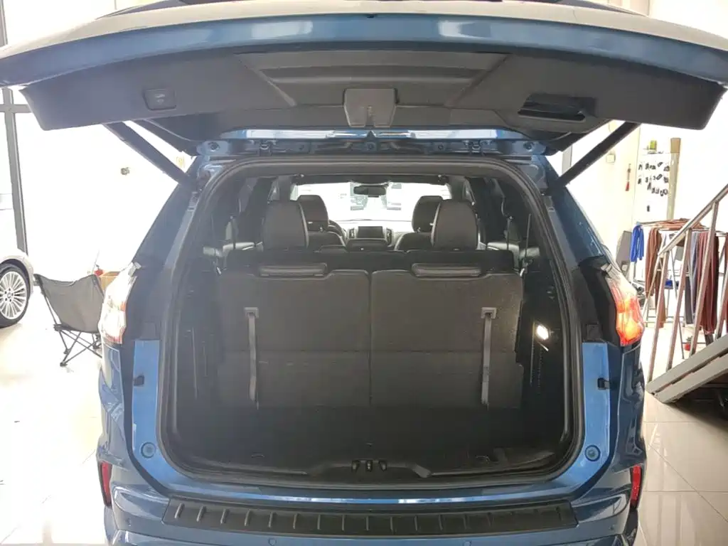 Ford Edge — миниатюра 19