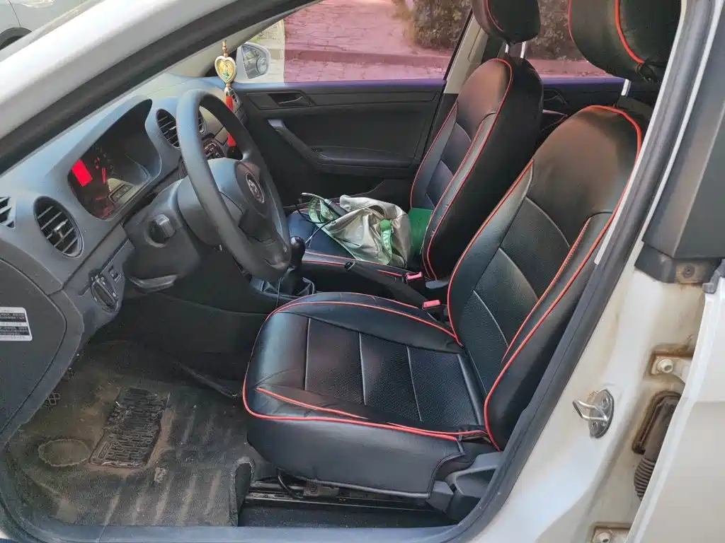 Volkswagen Jetta — миниатюра 11