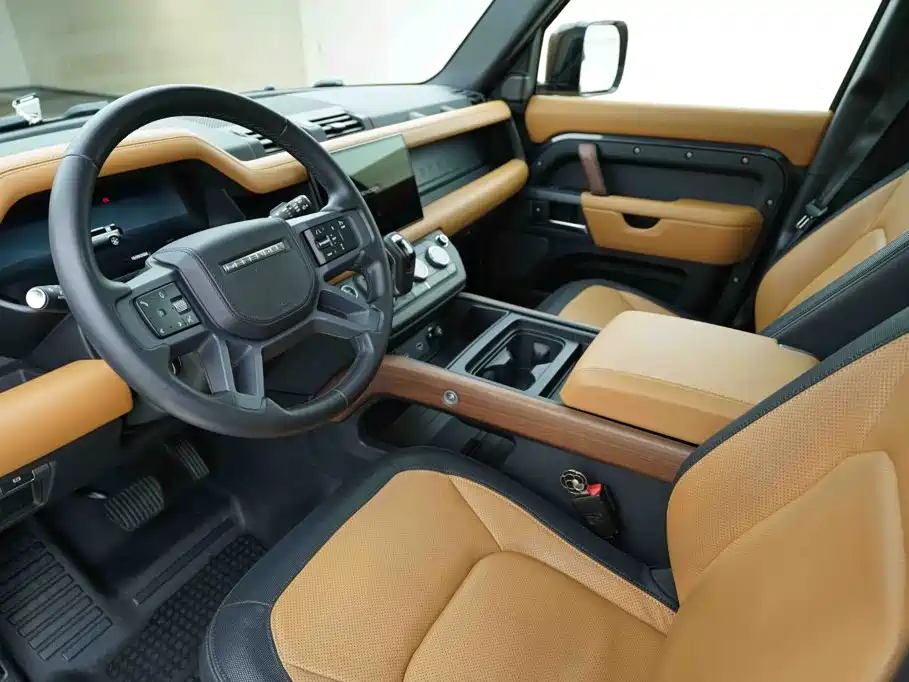 Land Rover Defender — миниатюра 9
