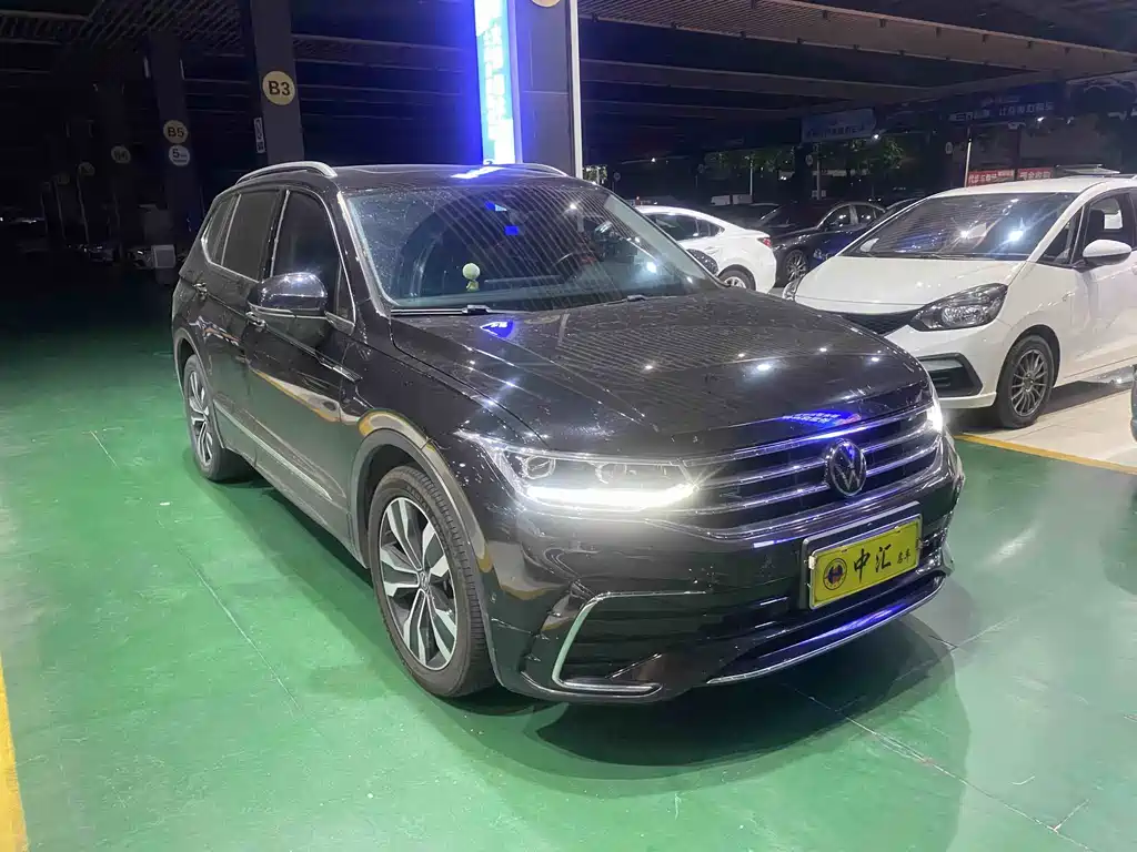 Volkswagen Tiguan L — миниатюра 3