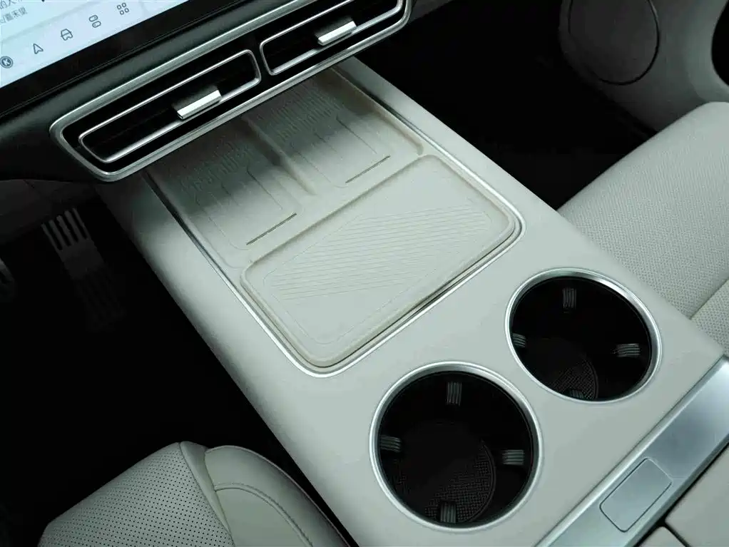 Li Auto Li L9 — миниатюра 11