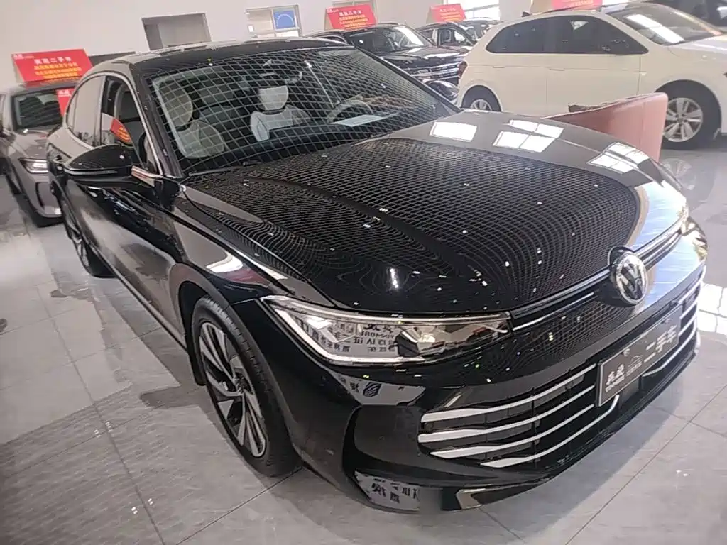 Volkswagen Passat 2025 Pro 380TSI