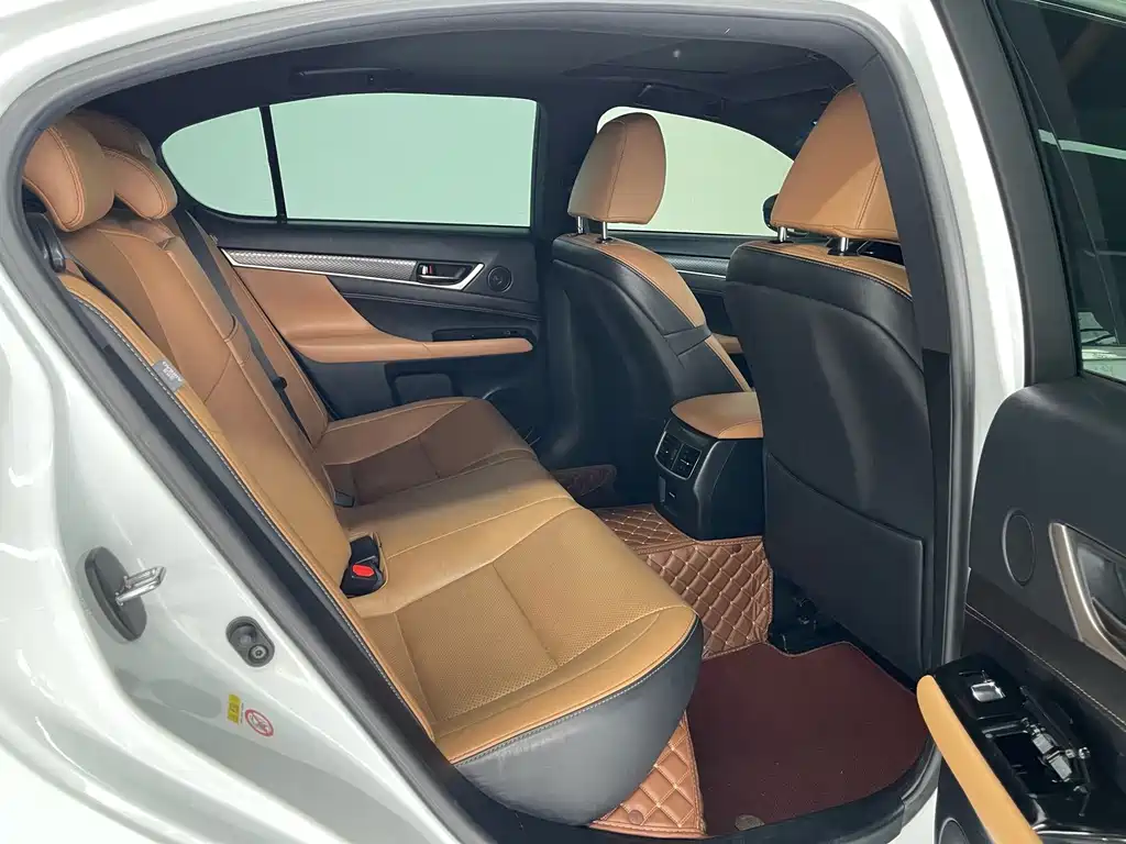 Lexus GS — миниатюра 22