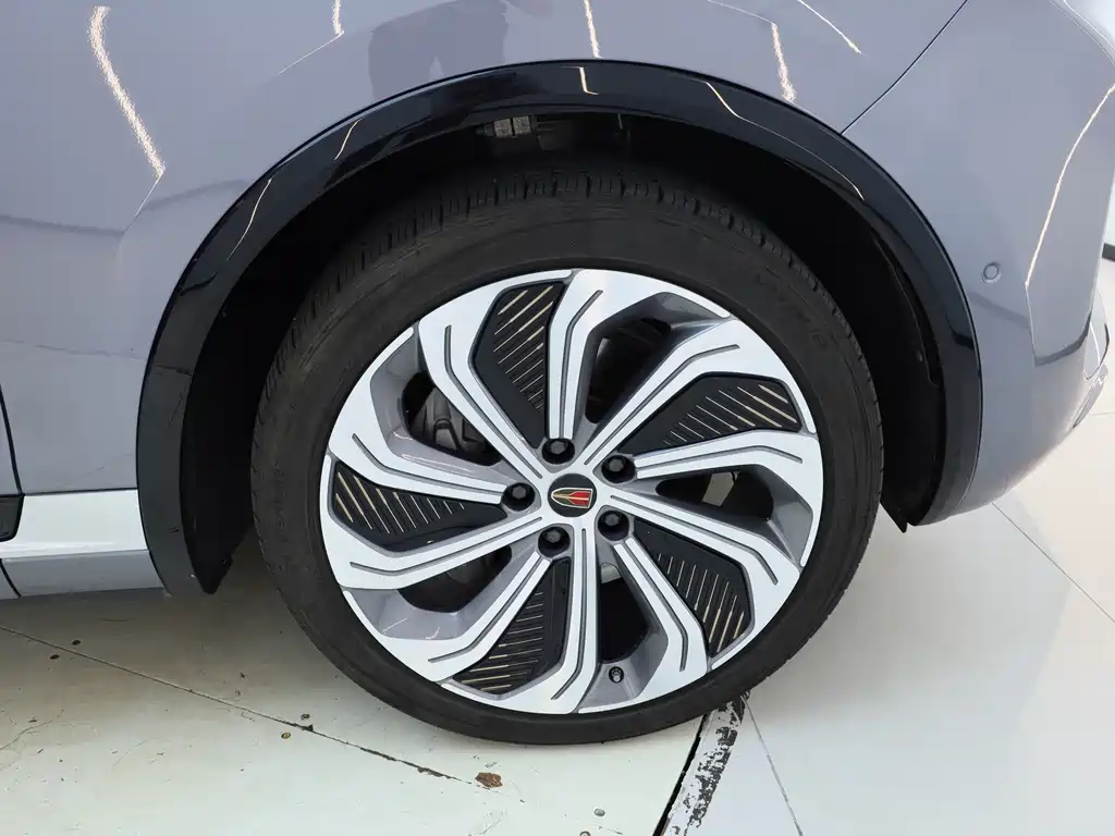 Hongqi Hongqi E-HS9 — миниатюра 22
