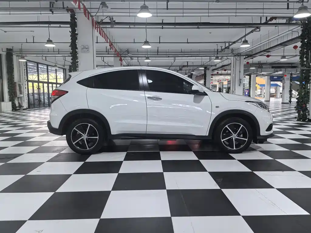 Honda Vezel — миниатюра 7