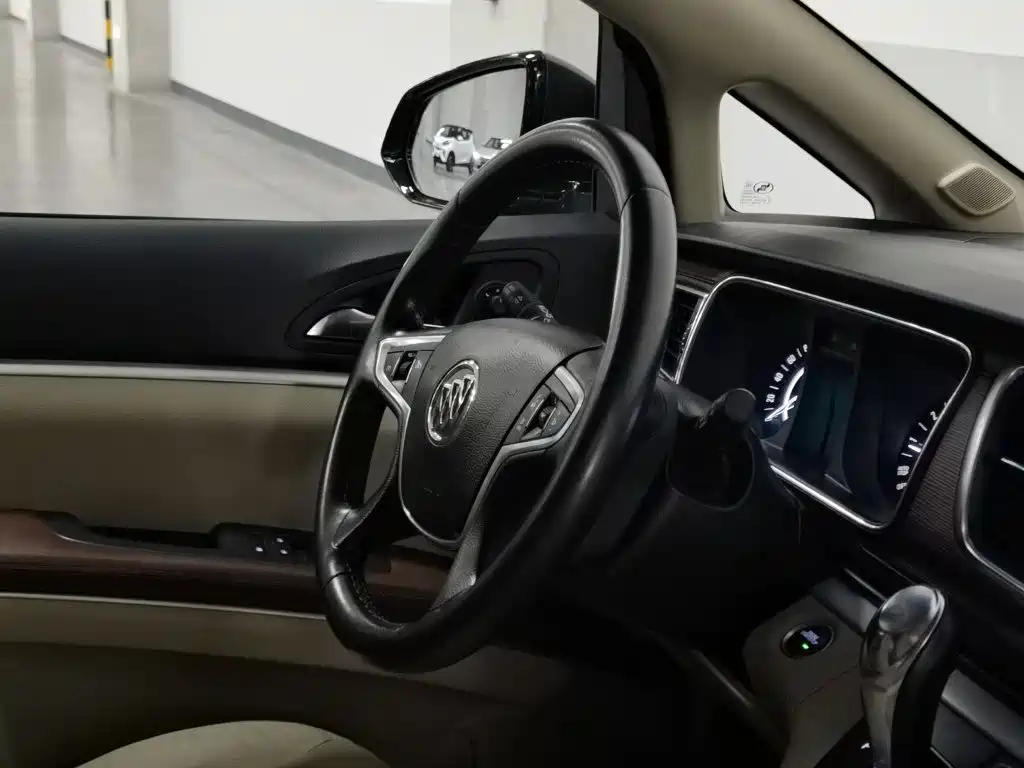 Buick GL8 — миниатюра 22