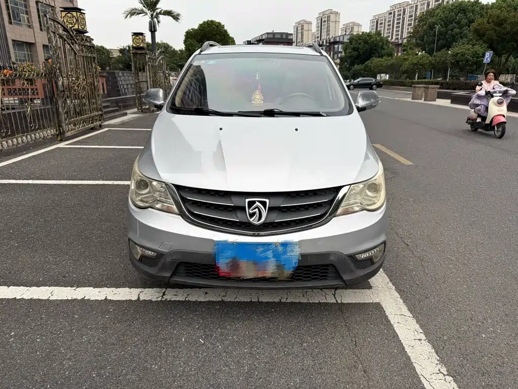 Baojun 730 — миниатюра 2