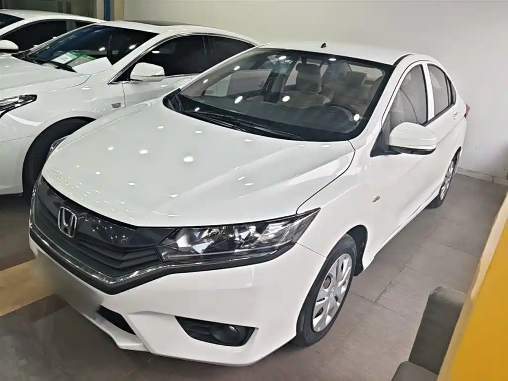 Honda Greiz 2017