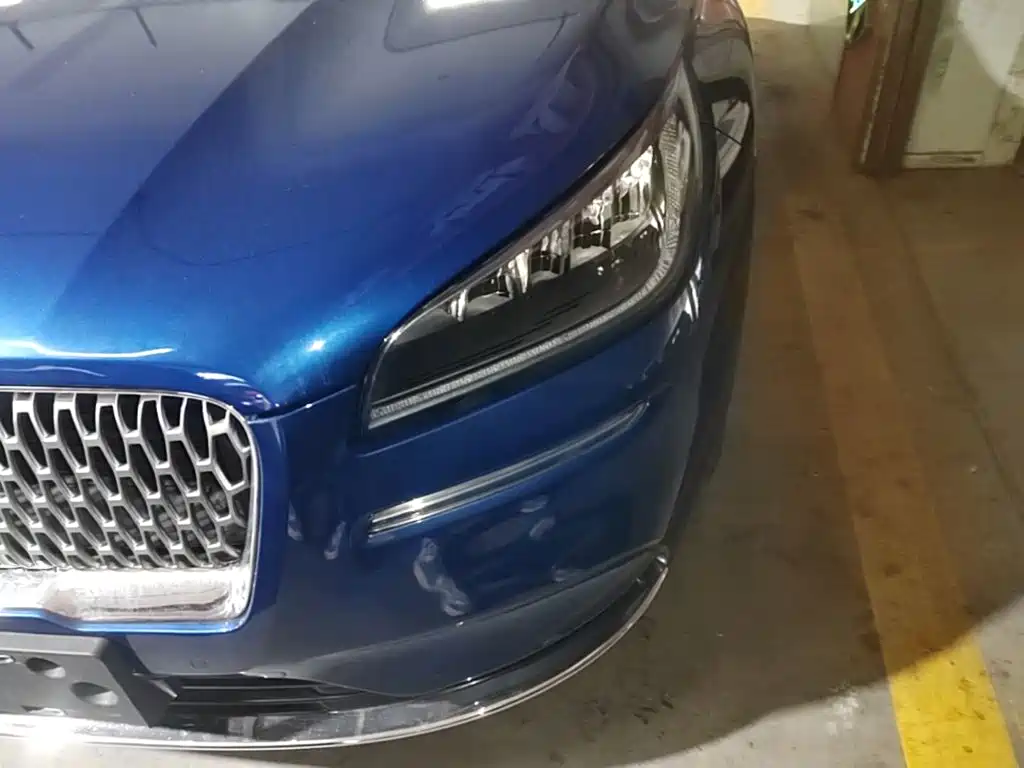 Lincoln Corsair — миниатюра 24