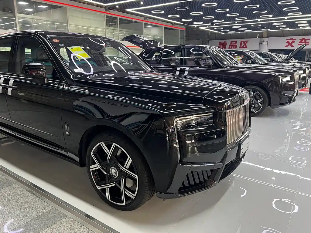 Rolls-Royce Cullinan 2024 Black Badge