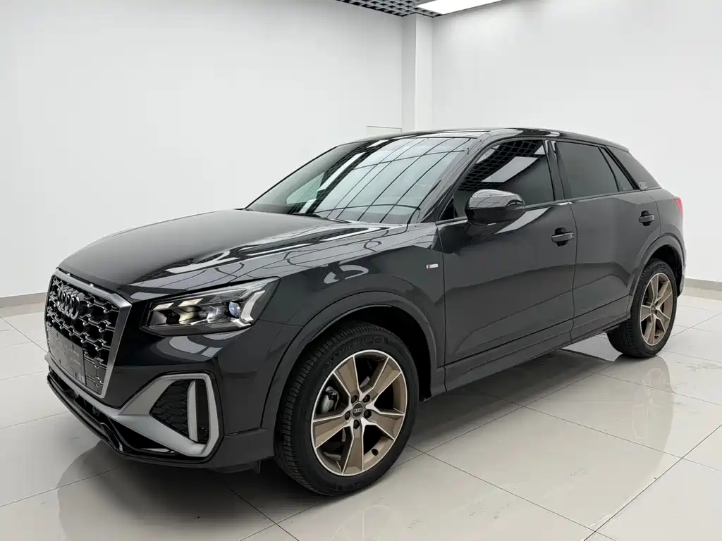 Audi Q2L 2022