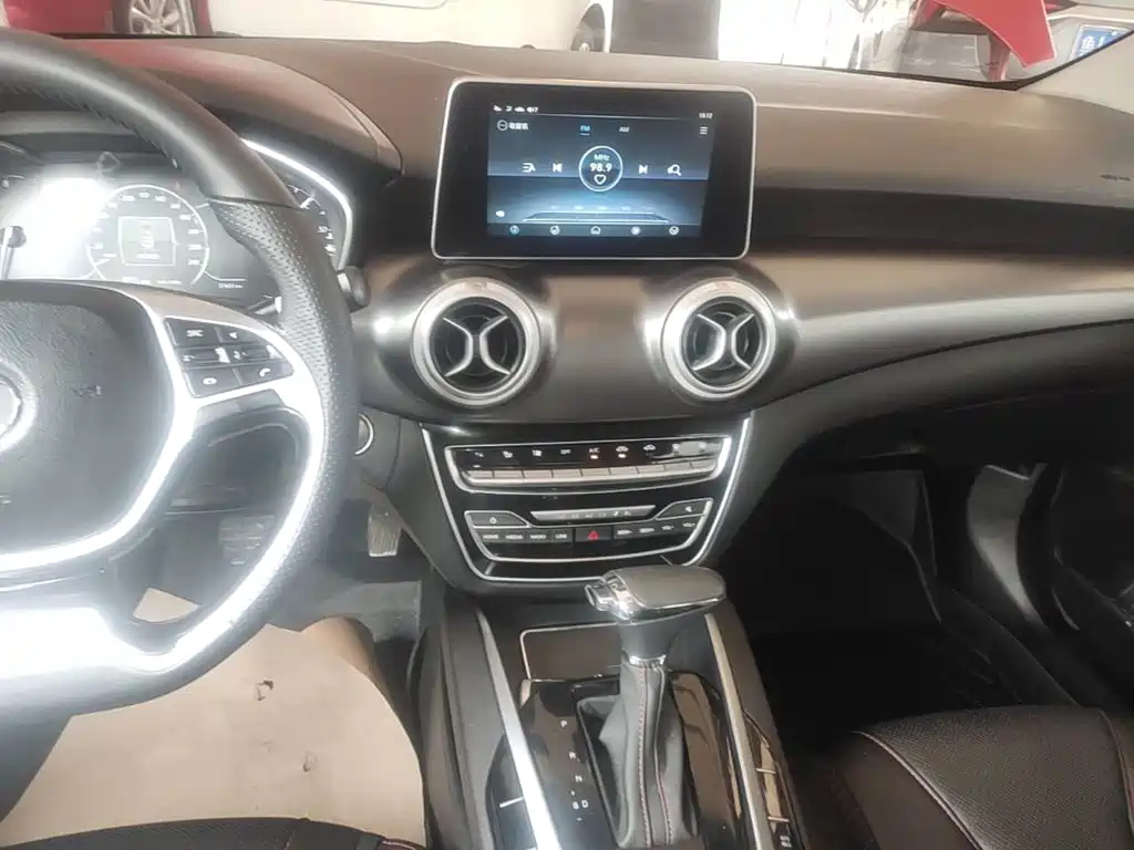 BAIC Senova D50 — миниатюра 13