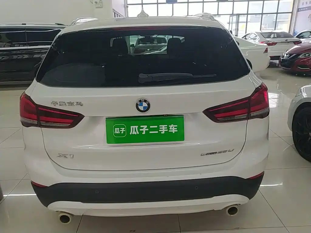 BMW X1 — миниатюра 6