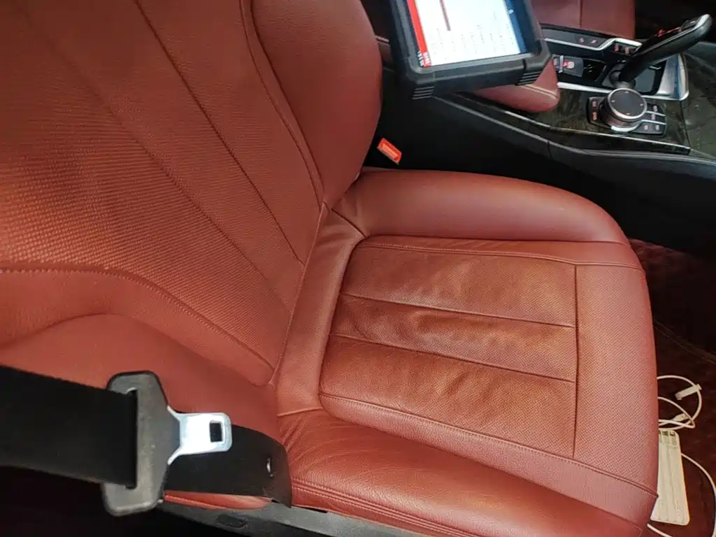 BMW 5 Series — миниатюра 25