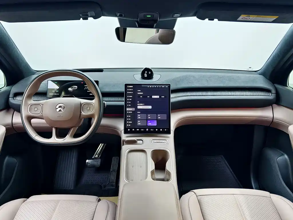 NIO EC6 — миниатюра 9