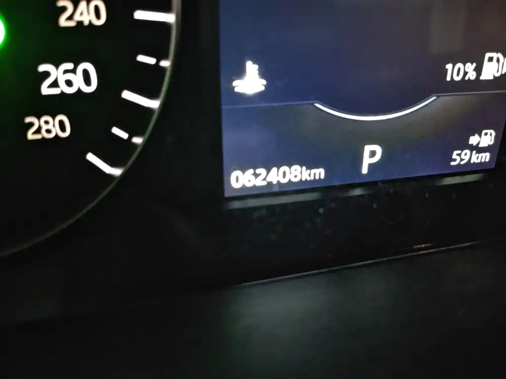 Land Rover Velar — миниатюра 8