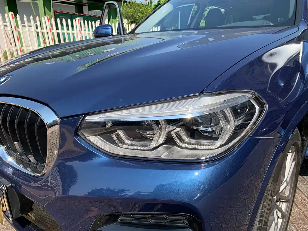 BMW X3 — миниатюра 21