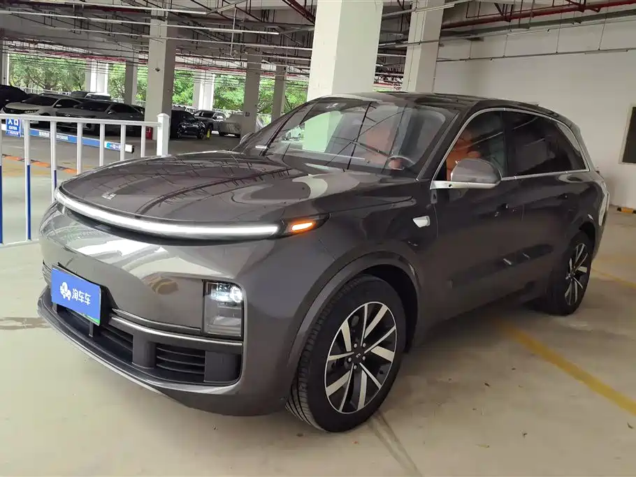 Li Auto Li L8 2023