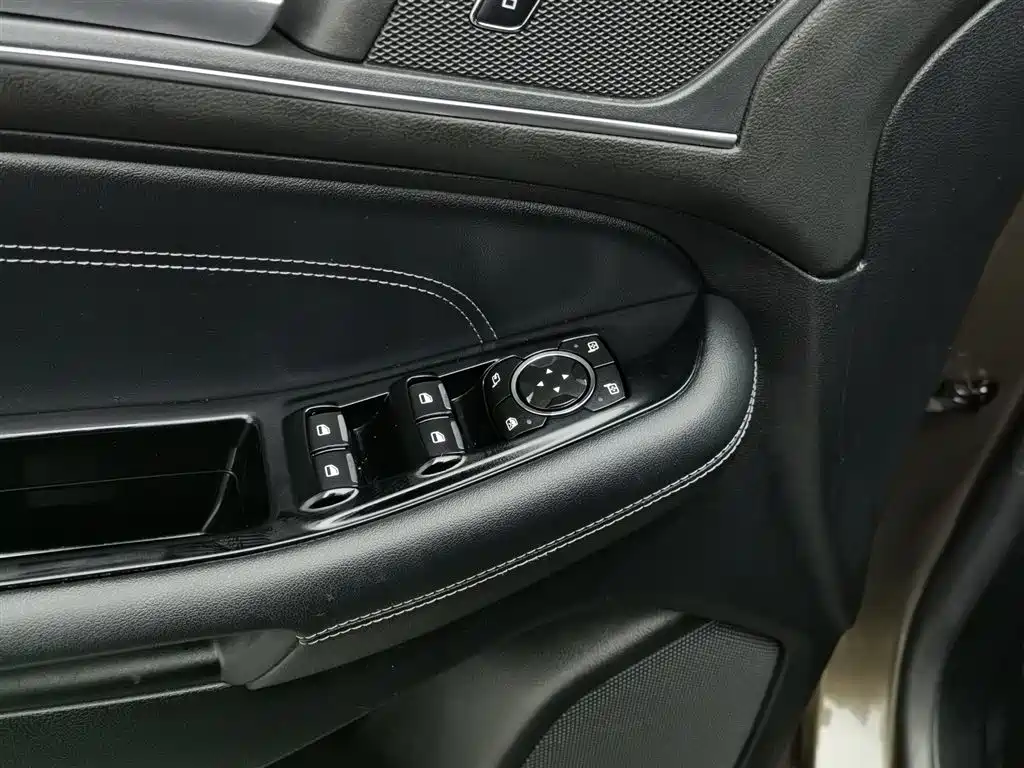 Ford Edge 2016 EcoBoost 245 7 мест