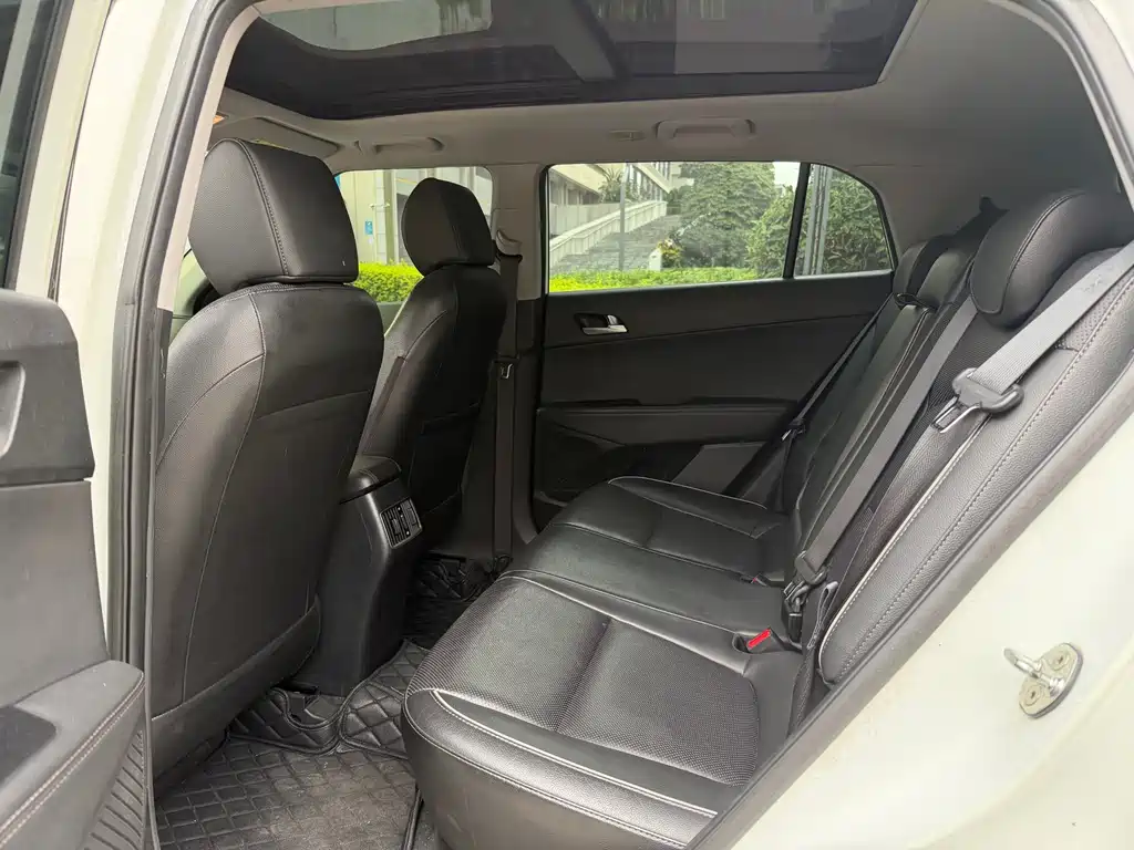Hyundai BAIC Hyundai ix25 ix25 2015 1.6L AT GLS