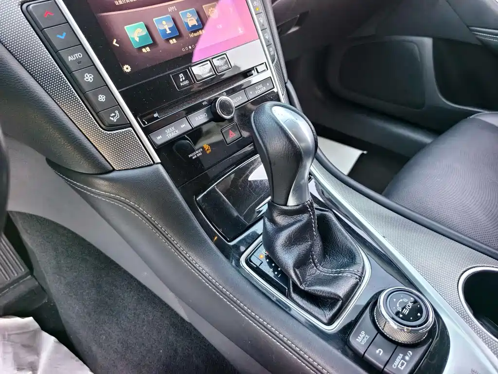 Infiniti Q50L — миниатюра 6