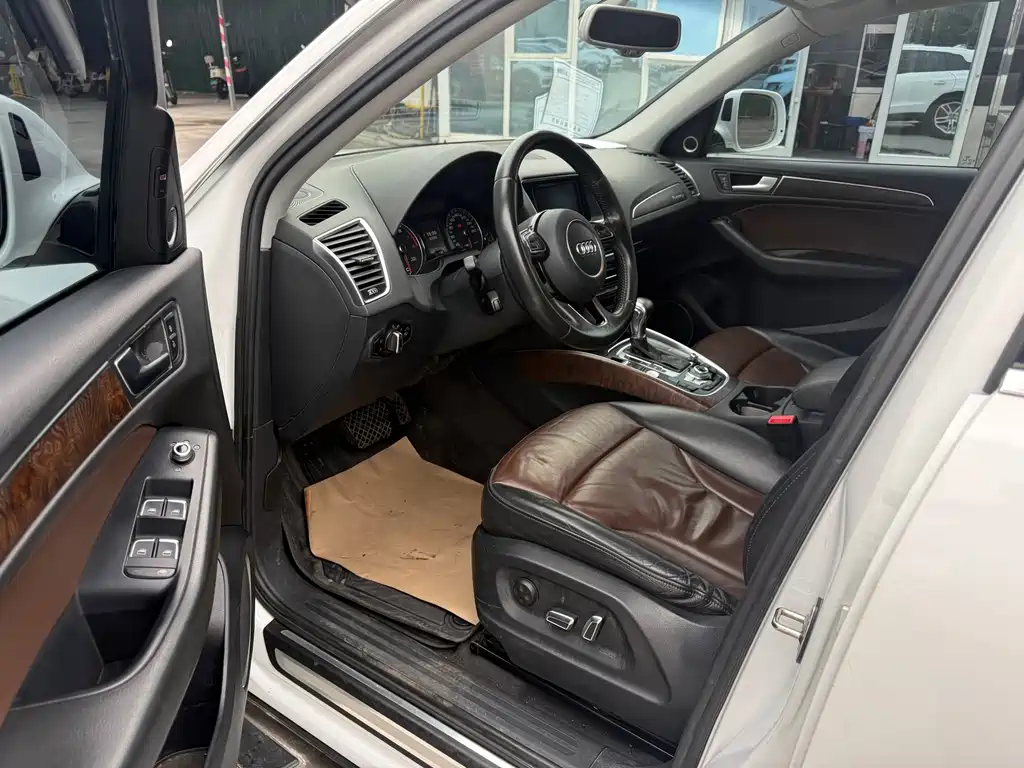 Audi Q5 — миниатюра 8