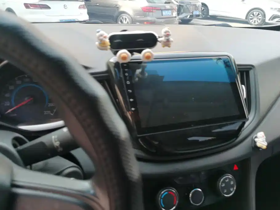 Chevrolet Cavalier — миниатюра 13