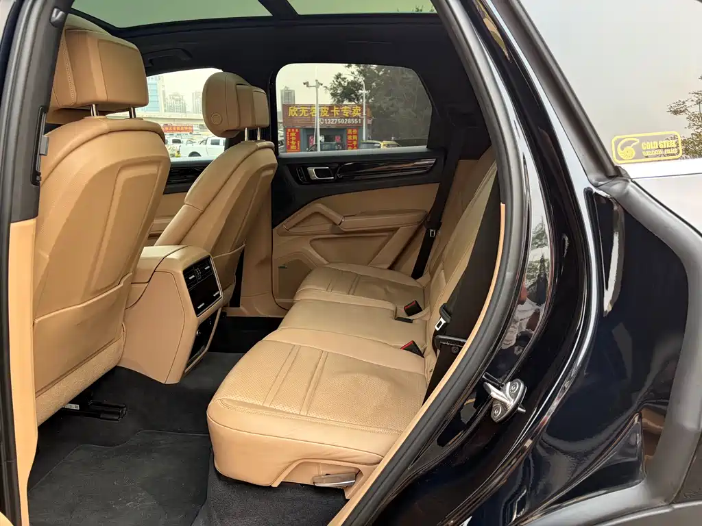 Porsche Cayenne 2019 Cayenne 3.0T