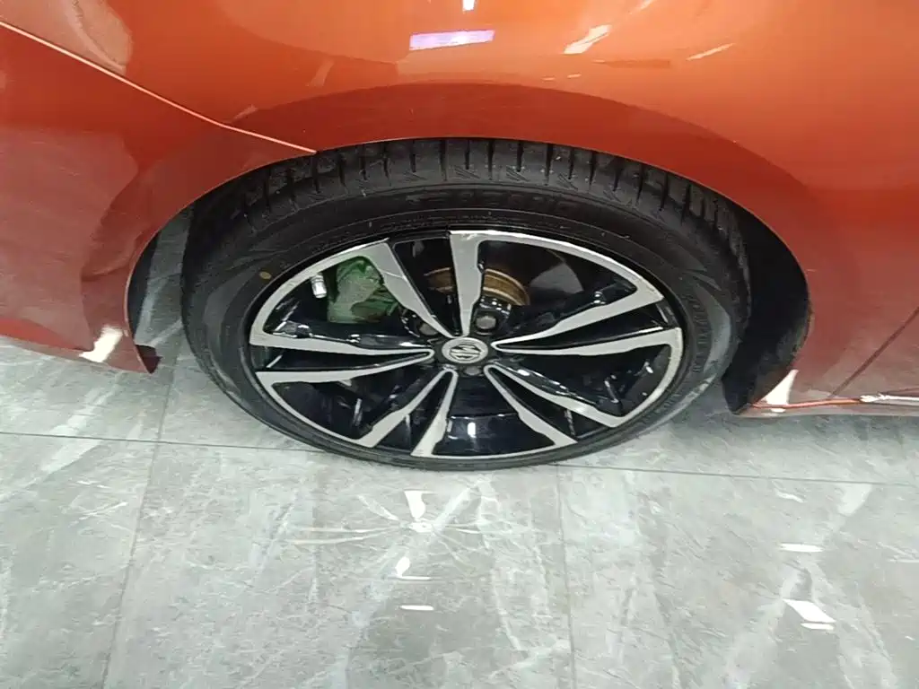 MG MG6 — миниатюра 23