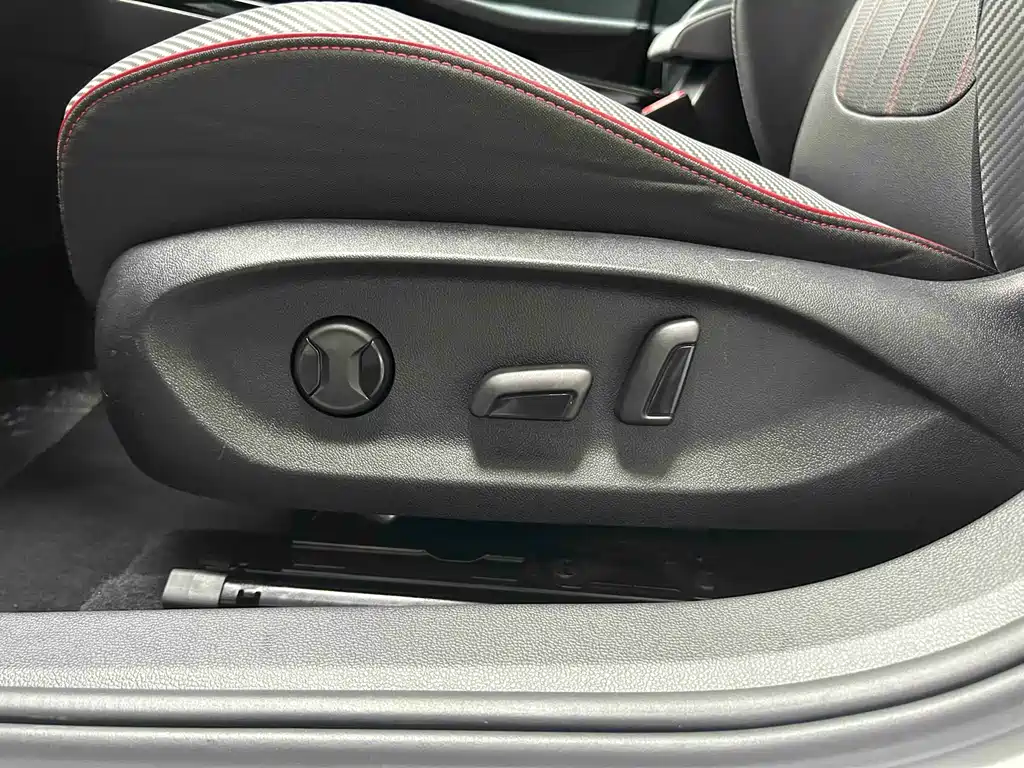 Volkswagen Lamando — миниатюра 12