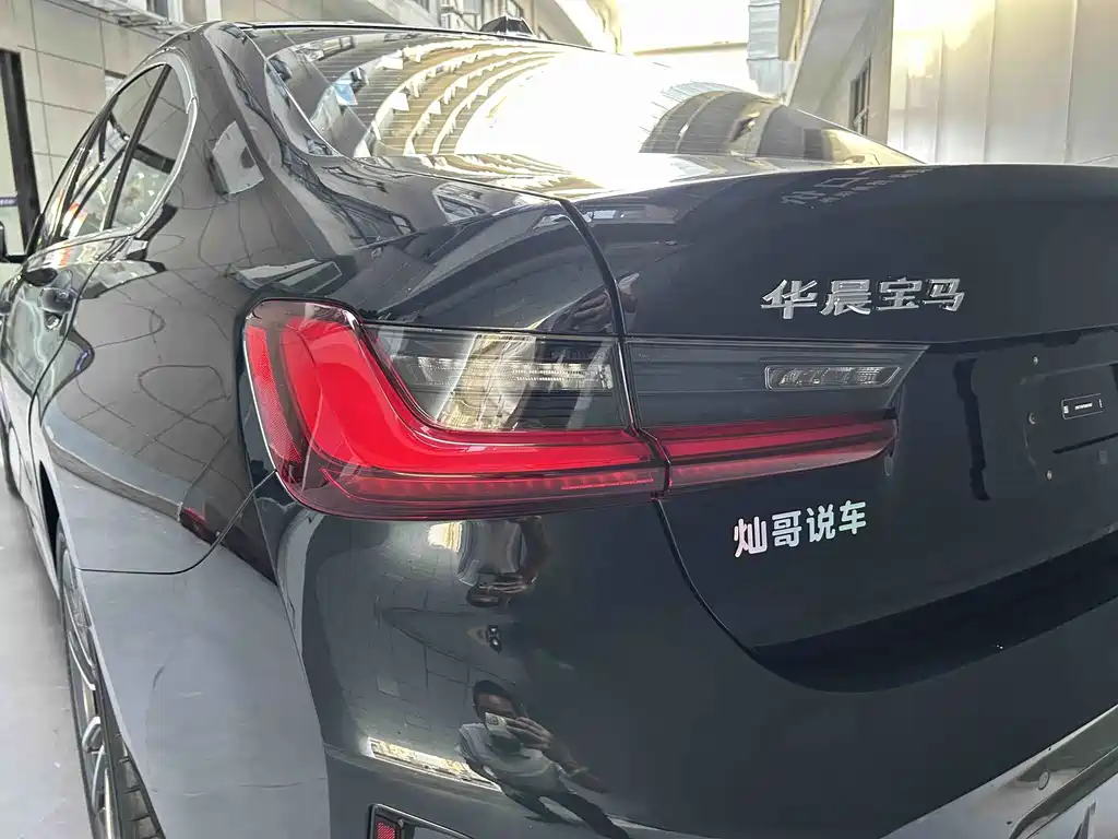 BMW 3 Series — миниатюра 8