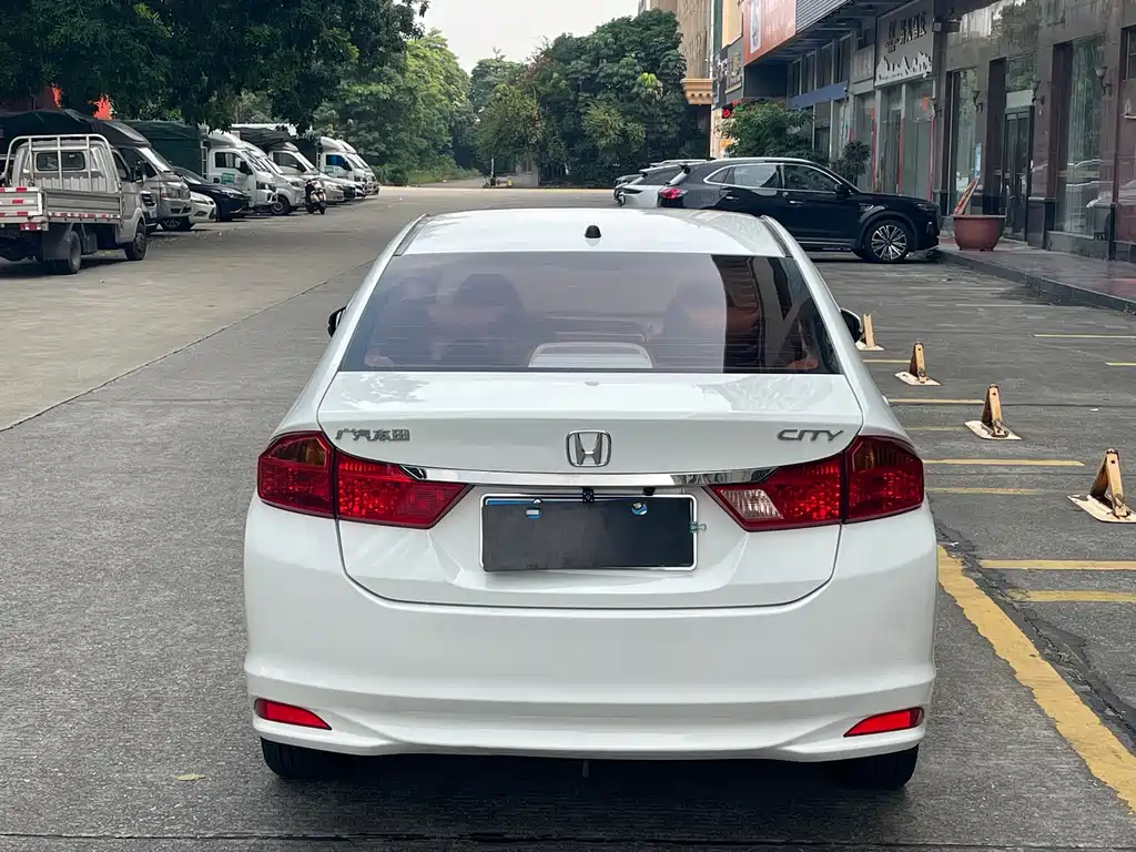 Honda City — миниатюра 10