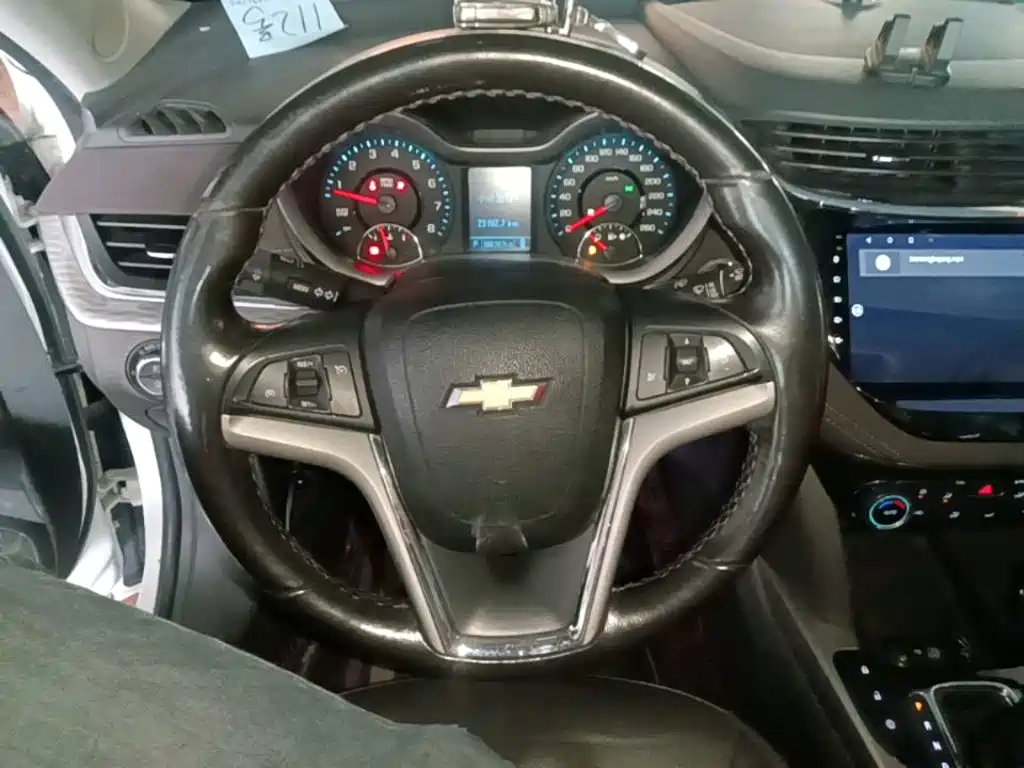 Chevrolet Malibu — миниатюра 11