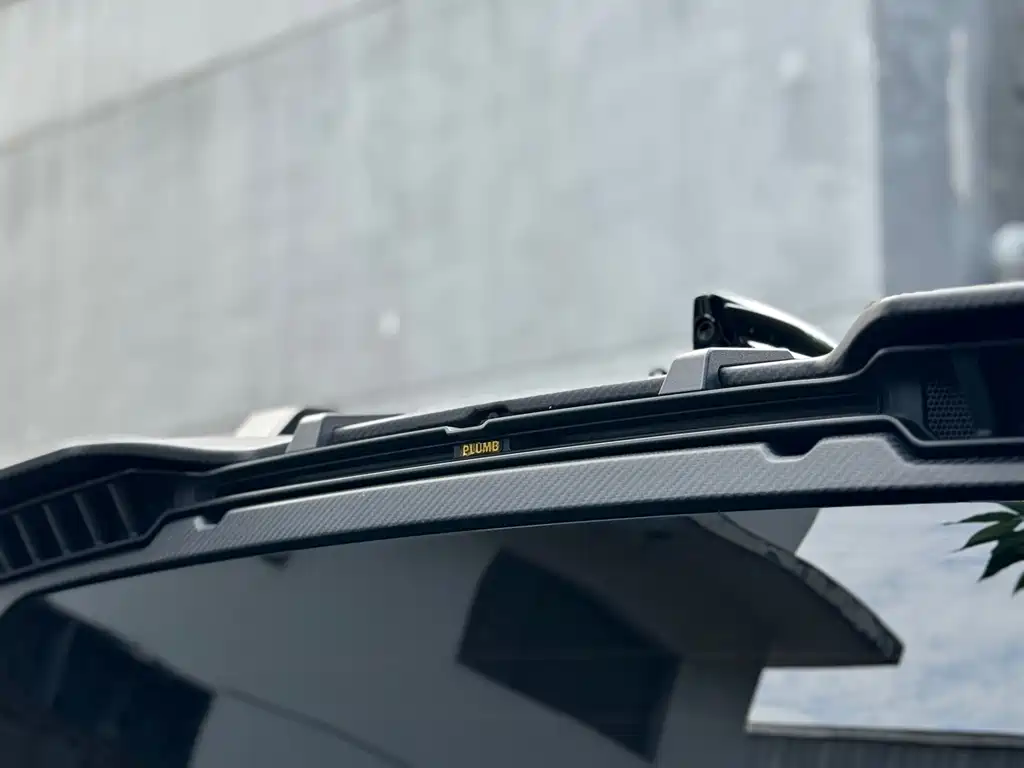 Land Rover Defender — миниатюра 10